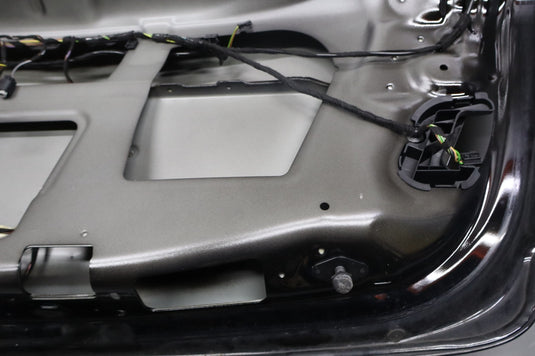 10-16 Mercedes W212 E350 E63 AMG Sedan Rear Trunk Lid Deck Shell Panel Oem