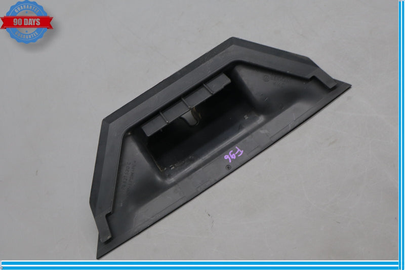 Load image into Gallery viewer, 11-17 Volkswagen VW Touareg Rear Tailgate Trunk Latch Trim Cover Black Oem
