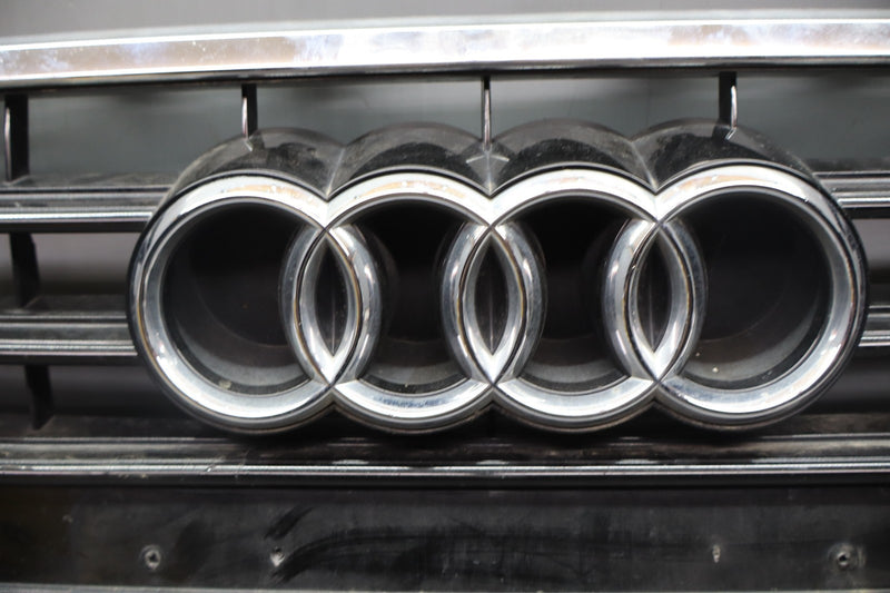 Load image into Gallery viewer, 12-15 Audi A6 A6 Quattro Front Bumper Radiator Grille 4G0853653A Oem
