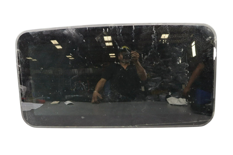 Load image into Gallery viewer, 11-16 Hyundai Equus Sun Roof Sunroof Window Moonroof Glass 81610-3M001 Oem
