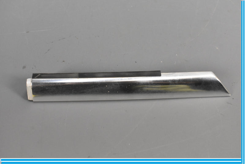 Load image into Gallery viewer, 12-18 BMW 650i F12 Front Left Fender Marker Turn Signal Light Lamp 7221859 Oem
