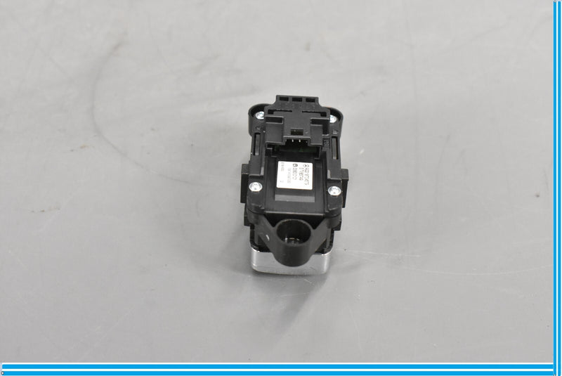 Load image into Gallery viewer, 07-13 Mercedes S550 W216 Front Right Passenger Door Window Switch Button Oem

