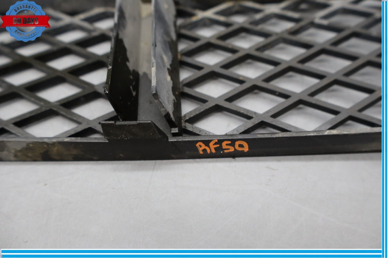 Load image into Gallery viewer, 09-15 BMW F01 F02 xDrive Series Front Right Side Bumper Lower Grille Grill Oem
