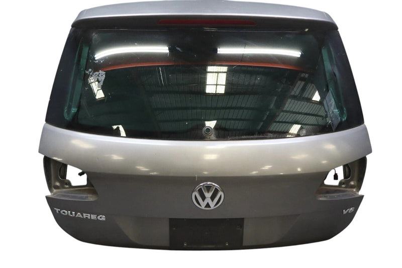 Load image into Gallery viewer, 11-17 Volkswagen Touareg VW Rear Trunk Lid Liftgate Tailgate Hatch Panel OEM
