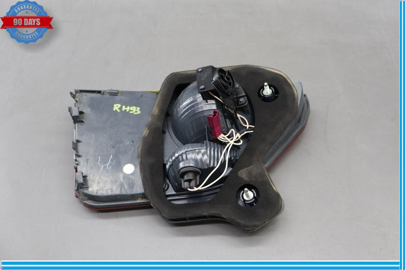 Load image into Gallery viewer, 11-13 BMW F10 535i GT xDriver Right Passenger Side Inner Tail Light Lamp Oem
