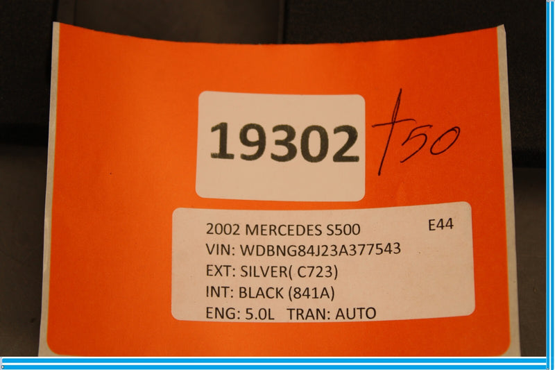 Load image into Gallery viewer, 03-06 Mercedes S500 S600 Rear Trunk Tailgate Handle Lock Latch Cover Trim Oem
