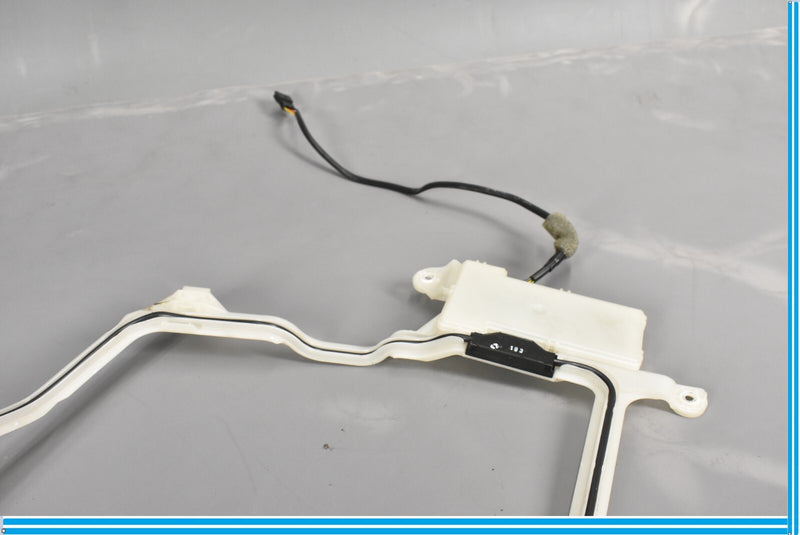 Load image into Gallery viewer, 00-06 Mercedes S500 S600 W220 Front Left Driver Keyless Go Entry Antenna Oem
