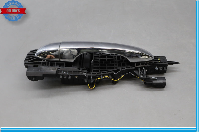 Load image into Gallery viewer, 14-21 Maserati Ghibli M157 Rear Right Passenger Side Exterior Door Handle Oem
