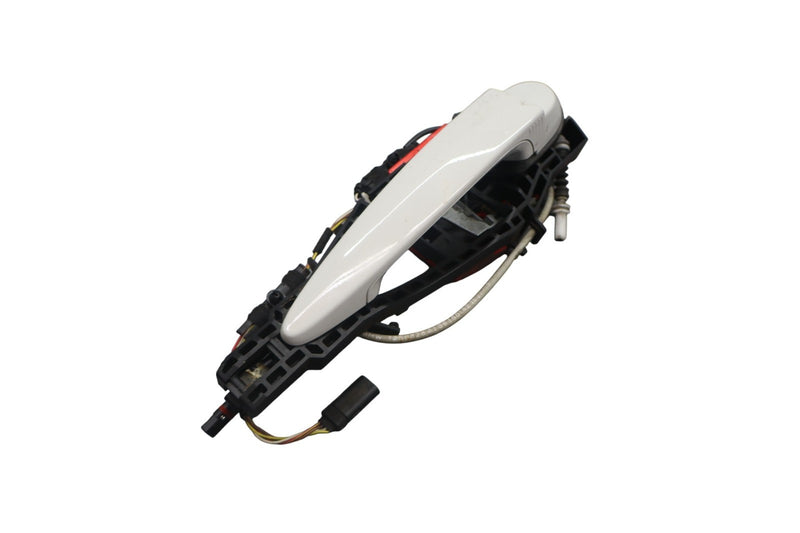 Load image into Gallery viewer, 12-18 BMW  320i 328i 428i Front Right Passenger Side Exterior Door Handle Oem
