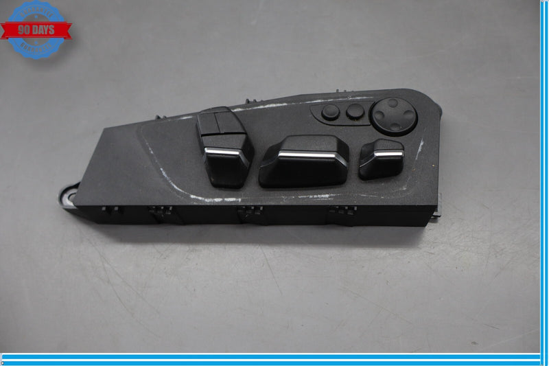 Load image into Gallery viewer, 10-17 BMW 535i GT xDrive Front Right Side Seat Control Adjustment Switch Oem
