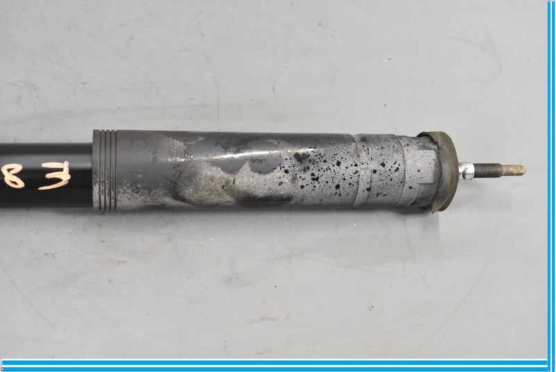 Load image into Gallery viewer, 03-09 Mercedes CLK550 W209 Rear Right Side Shock Absorber Strut Oem
