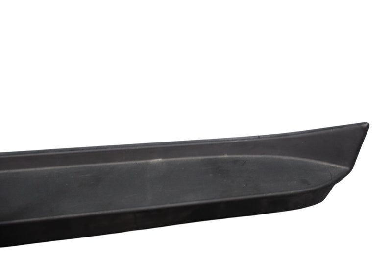 Load image into Gallery viewer, 15-20 Hyundai Genesis Front Right Side Fender Seal Trim Ledge Cover Oem
