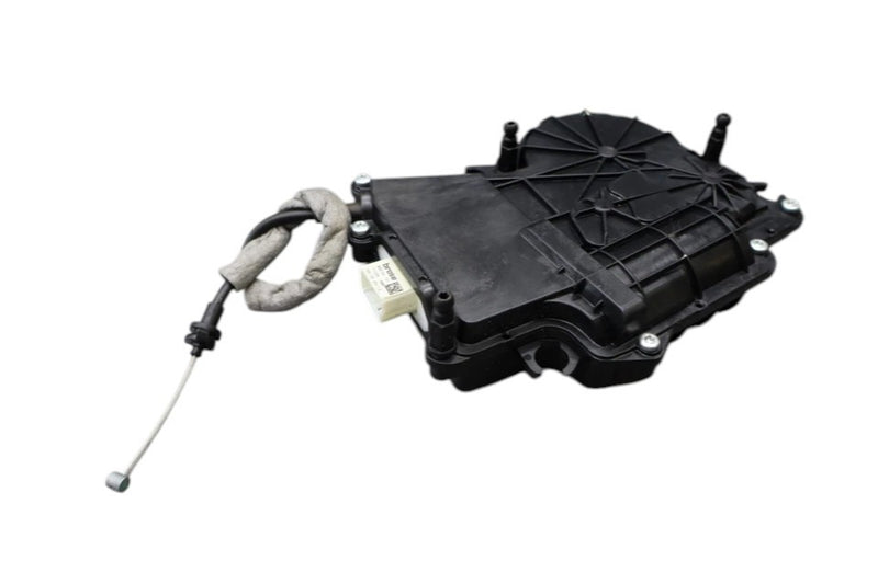 Load image into Gallery viewer, 10-17 BMW 535i GT xDrive Rear Trunk Lid Soft Close Actuator Motor Oem
