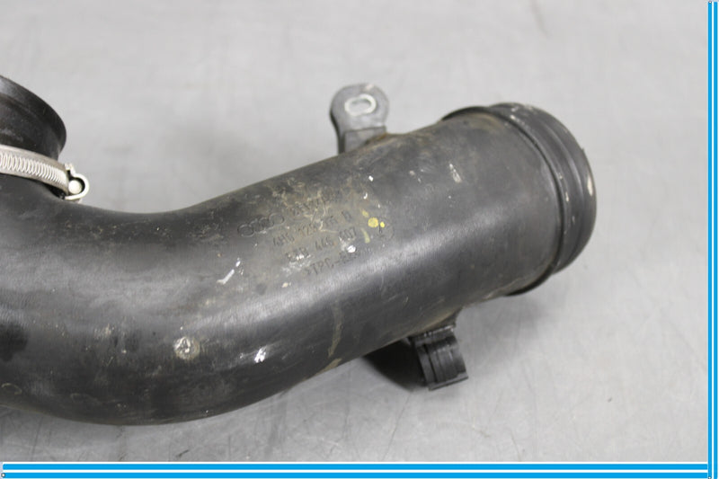 Load image into Gallery viewer, 11-12 Audi A8 Center Air Intake Hose Tube Suction Pipe 4H0129711D Oem
