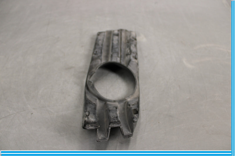 Load image into Gallery viewer, 06-12 Mercedes GL450 GL550 Front Left Side Base Bumper Fog Light Grille Oem
