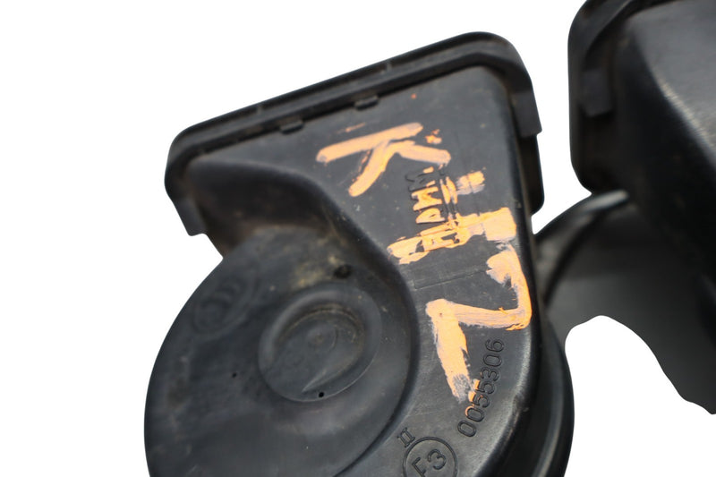 Load image into Gallery viewer, 12-19 Range Rover Evoque L538 Dual Note Electric Horn BJ3213A803AC Oem
