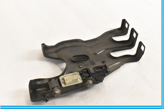 03-09 Mercedes W209 CLK500 Front Right Side Headlight Bracket OEM