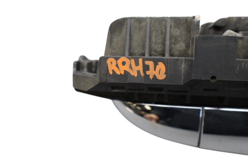 Load image into Gallery viewer, 14-22 Maserati Quattroporte Rear Right Passenger Side Exterior Door Handle Oem
