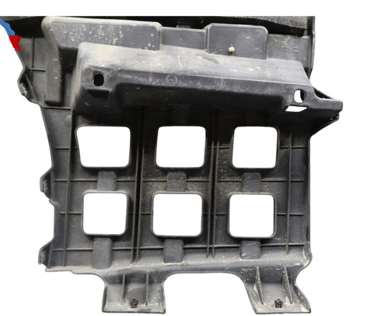 15-17 Hyundai Genesis Rear Right Passenger Side Lower Bumper Outer Bracket Oem