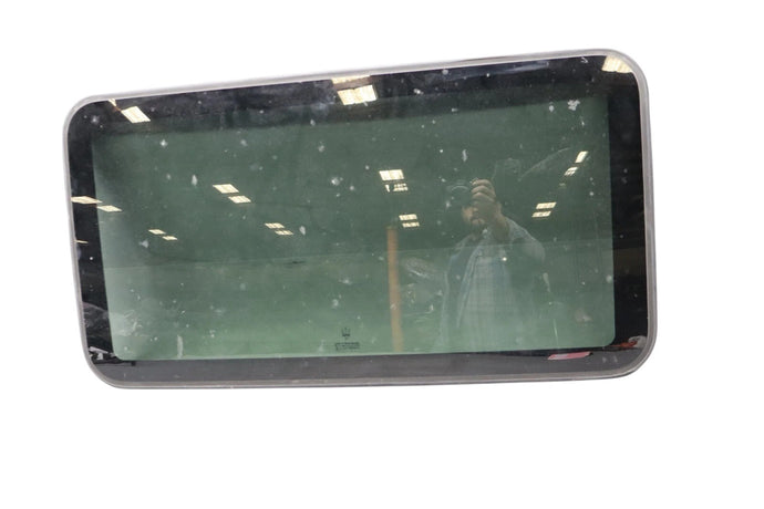 03-13 Maserati Quattroporte S GT S M139 Moon Roof Sunroof Sun Roof Glass Oem