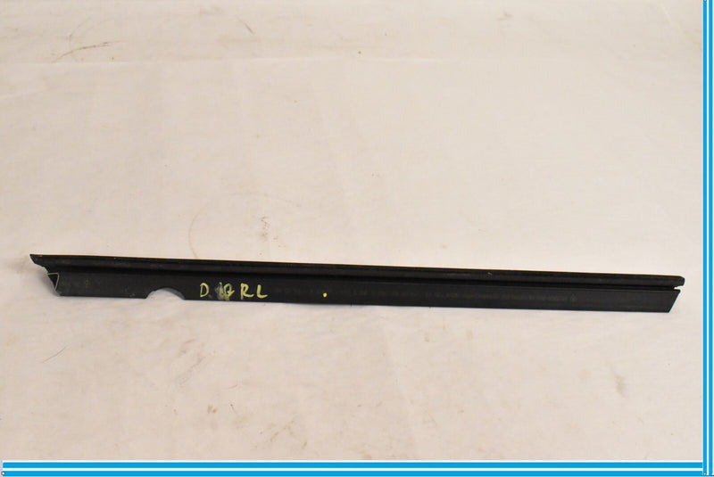 Load image into Gallery viewer, Mercedes-Benz A2047350365 C-Class W204 rear left door window seal

