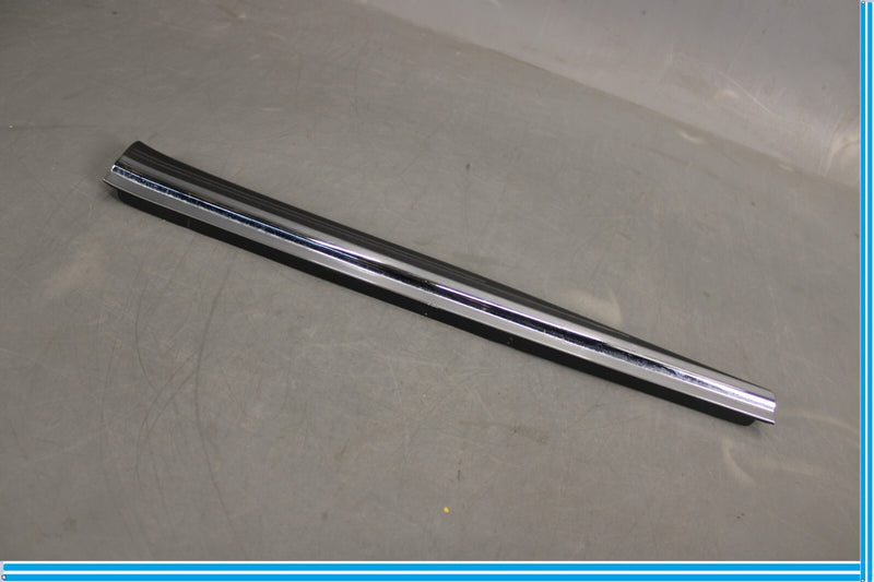 Load image into Gallery viewer, 06-11 Mercedes CLS550 W221 Front Right Side Inner Door Step Sill Plate Oem
