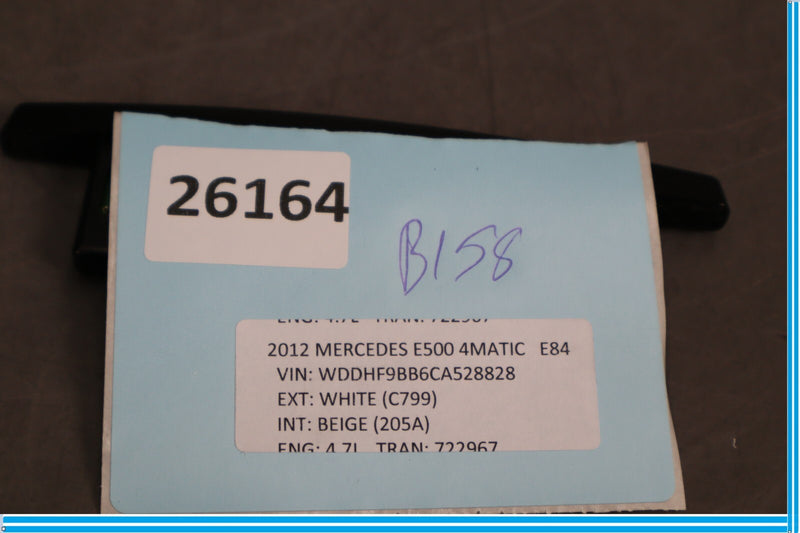 Load image into Gallery viewer, 08-18 Mercedes CLS550 E550 Front Parktronic Buzzer Display PDC 0015424423 Oem
