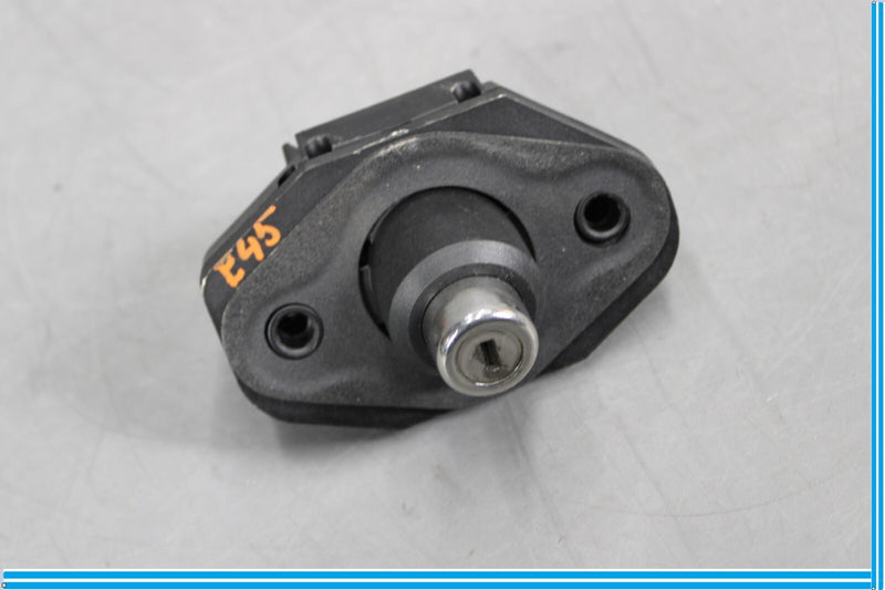 Load image into Gallery viewer, 09-12 BMW 750i 750Li F01 F02 Rear Trunk Lid Latch Lock Cylinder Oem
