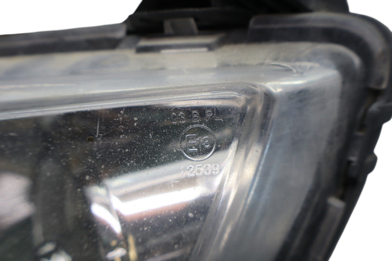 Load image into Gallery viewer, 11-13 Hyundai Equus GLS Front Left Driver Side Side Fog Light Foglight Lamp Oem
