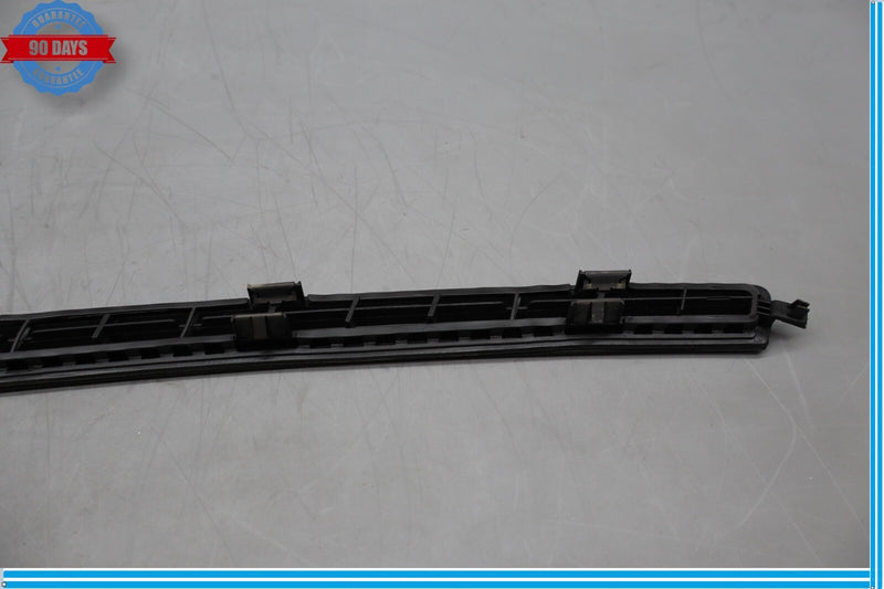 Load image into Gallery viewer, 10-16 Porsche Panamera Right Dash Defrost Vent Grill Grille Trim Panel Oem
