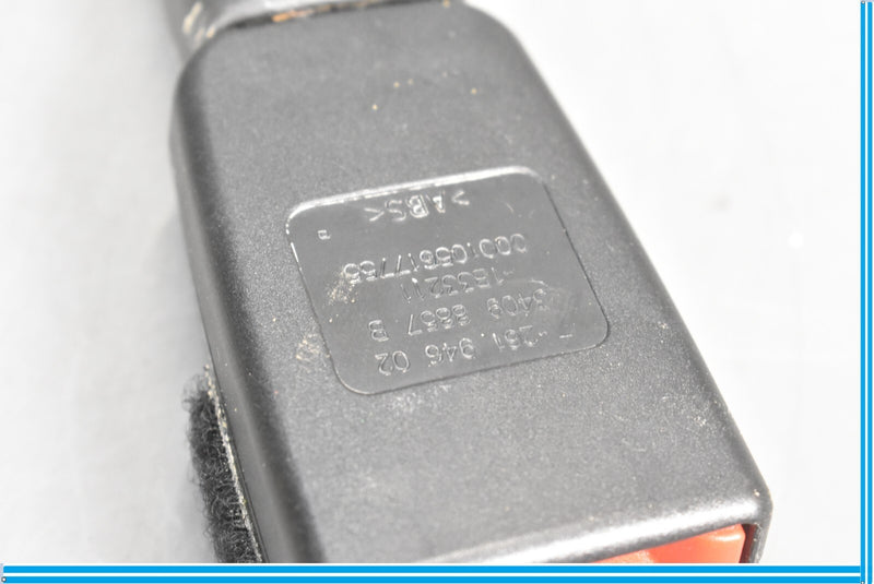 Load image into Gallery viewer, 12-18 BMW 650i 640i F12 Front Right Seat Belt Buckle Oem
