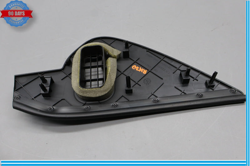 Load image into Gallery viewer, 14-22 Maserati Quattroporte Front Right Side Dash End Vent Cover Trim Oem
