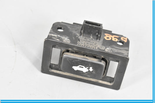 07-17 Lexus LS460 LS460L Power Trunk Lid Close Control Switch Button Oem