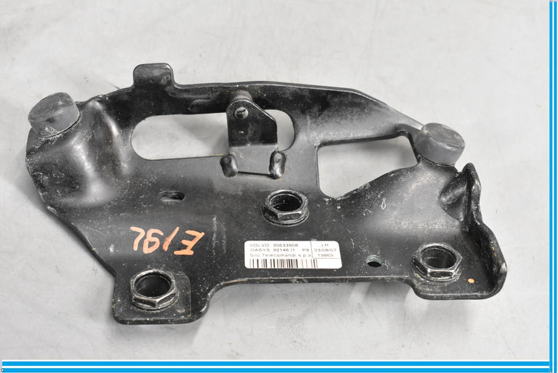 Load image into Gallery viewer, 06-13 Volvo C70 Convertible Left Side Roof Hinge Bracket Oem
