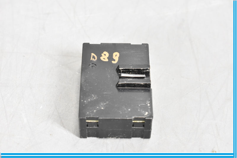 Load image into Gallery viewer, 10-18 Mercedes CLS550 E350 Rear View Camera Parking Back Up Control Module Oem
