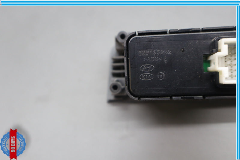 Load image into Gallery viewer, 15-20 Hyundai Genesis SIG Electronic Parking Brake Switch Button Lever Oem
