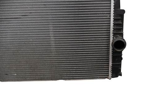 14-21 BMW i3 i3s I01 REX Front Engine Water Cooling Radiator 17117600520 Oem