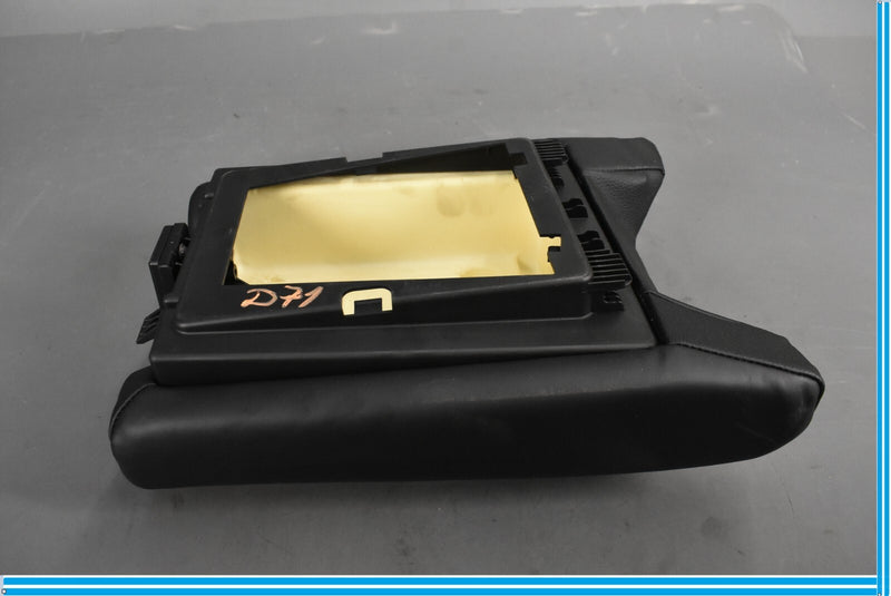 Load image into Gallery viewer, 12-18 BMW F12 F13 640i 650i Soft Center Tail Seat Cushion Oem
