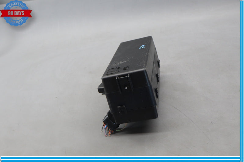 Load image into Gallery viewer, 14-21 Maserati Ghibli S Power Distribution Fuse Relay Box Switch Panel Oem

