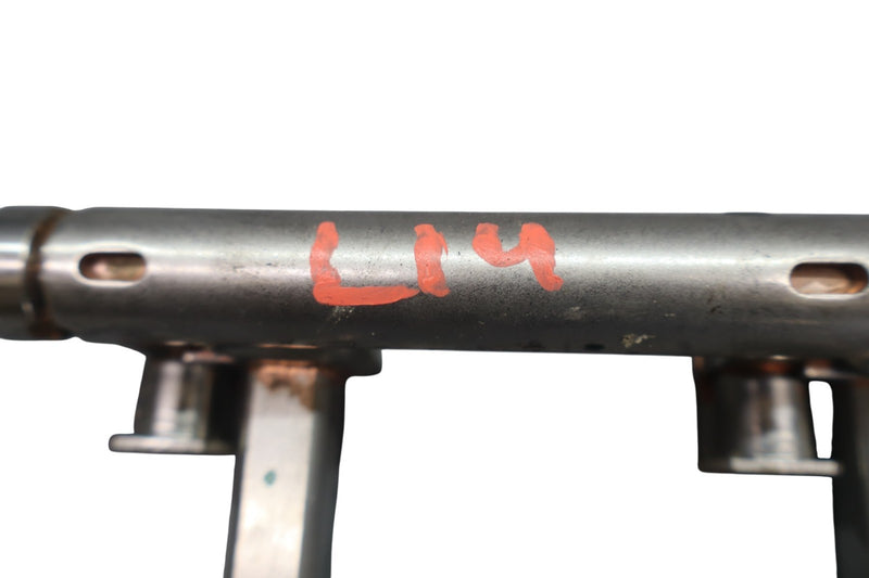 Load image into Gallery viewer, 13-21 Jaguar X152 F-Type XE XF 3.0L Right Side Engine Fuel Injection Rail Oem
