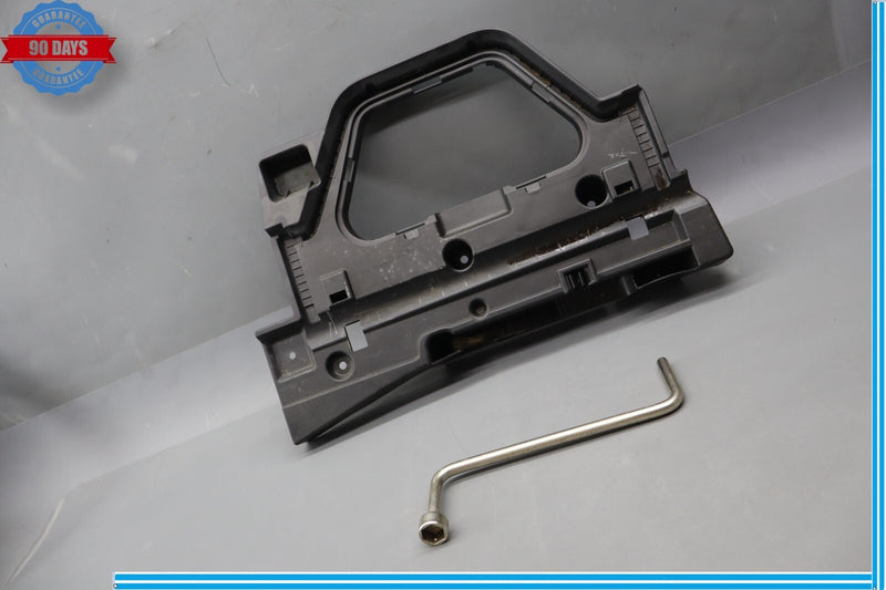 Load image into Gallery viewer, 03-12 Land Rover Range Rover L322 Rear Right Trunk Storage Compartment Cover Oem
