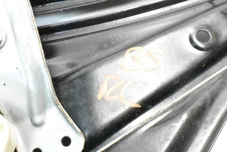 Load image into Gallery viewer, 11-17 Mercedes W207 E550 E350 Rear Left Driver Side Window Regulator W/Motor Oem
