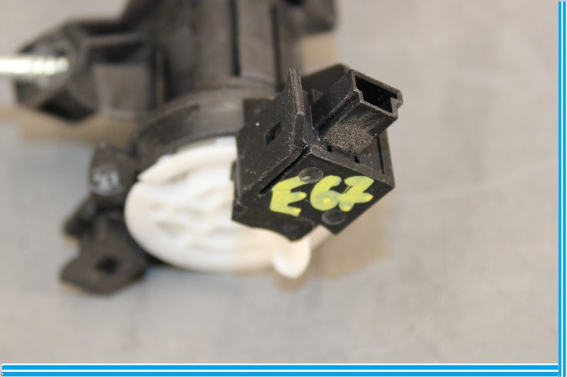 Load image into Gallery viewer, 08-17 Mercedes E350 E550 C300 C250 W207 Rear Trunk Lid Latch Lock Cylinder Oem

