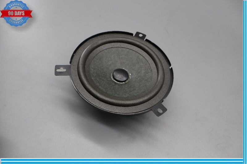 Load image into Gallery viewer, 14-17 Maserati Ghibli Quattroporte Front or Rear Left Side Door Speaker Oem
