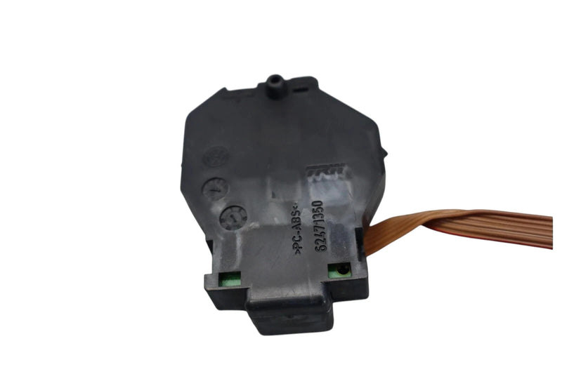 Load image into Gallery viewer, 11-14 Volkswagen VW Touareg Left Multifunction Steering Wheel Control Button OEM
