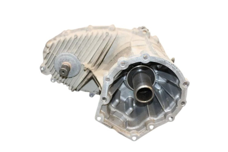 Load image into Gallery viewer, 11-17 Volkswagen Touareg Transmission Transfer Case Gear Box Assembly OEM
