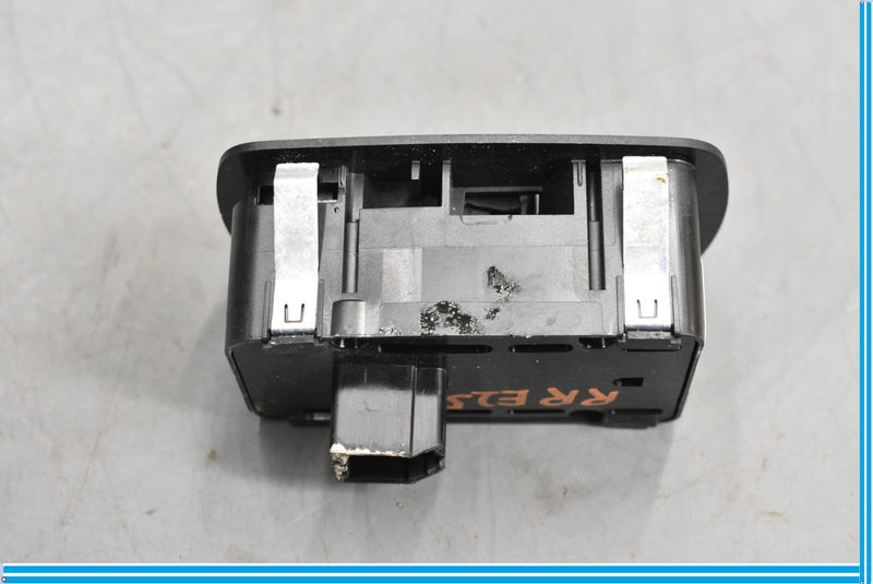 Load image into Gallery viewer, 14-17 Maserati Ghibli Rear Right Passenger Side Door Window Switch Black Oem
