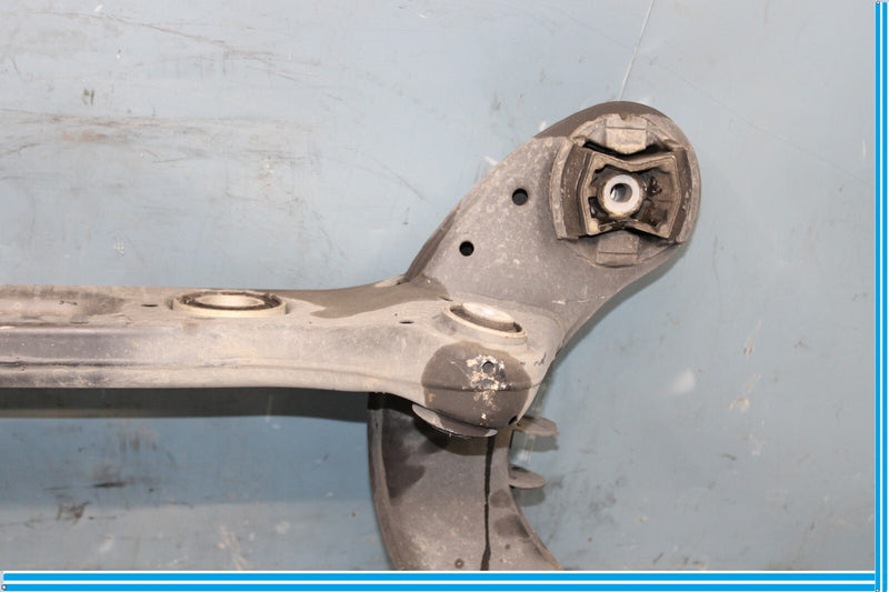 Load image into Gallery viewer, 10-18 Mercedes W207 E350 E400 CLS550 Rear Subframe Sub Frame Crossmember OEM
