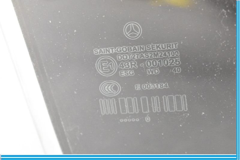Load image into Gallery viewer, 10-13 Mercedes E350 E550 Rear Right Passenger Side Door Auto Window Glass Oem

