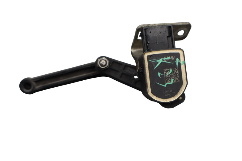 Load image into Gallery viewer, 09-18 BMW 640i 750Li M6 Rear Left Or Right Suspension Height Level Sensor Oem
